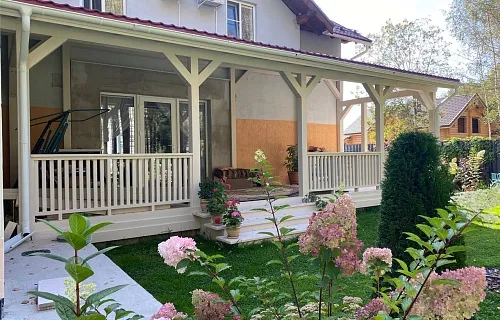 ДЕРЕВЯННАЯ ВЕРАНДА К ДОМУ ОМЕГА — Фото 5