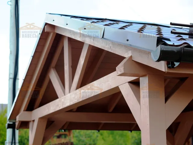 Навес для двух автомобилей с хозблоком БАЛАТОН — Фото 5