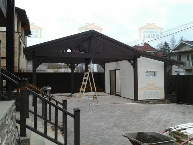 Навес для двух автомобилей с хозблоком КАРЕЛИЯ — Фото 10