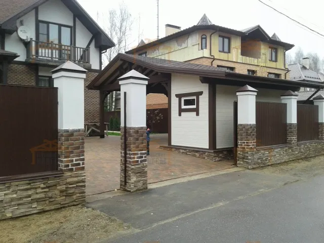 Навес для двух автомобилей с хозблоком КАРЕЛИЯ — Фото 9