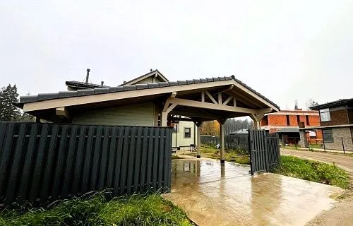 Навес для двух машин с хозблоком ИСТРА — Фото 3