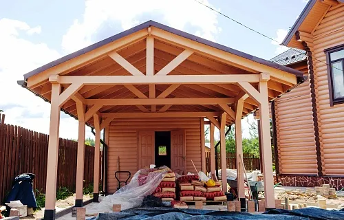 Навес для двух автомобилей с хозблоком БАЛАТОН — Фото 2