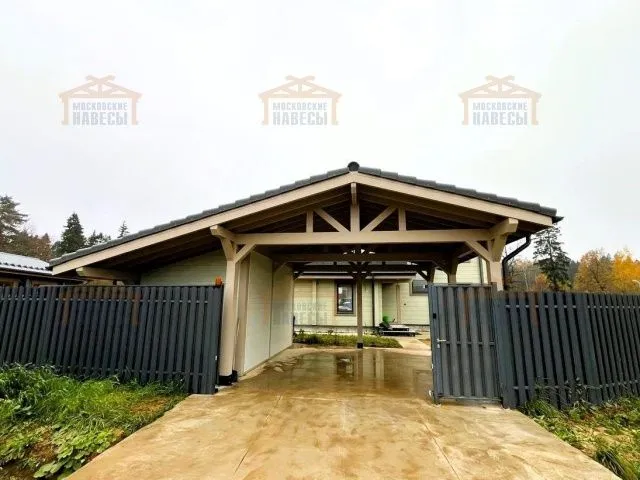 Навес для двух машин с хозблоком ИСТРА — Фото 1