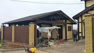 Навес для двух автомобилей с хозблоком БАВАРИЯ - миниатюра